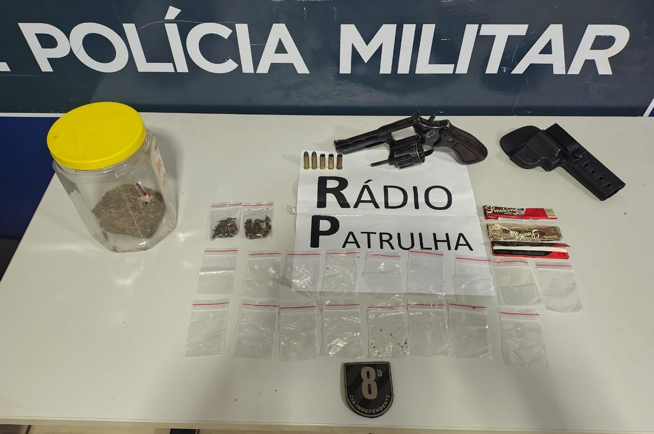 Polícia apreende arma e drogas durante operação no bairro São Bento