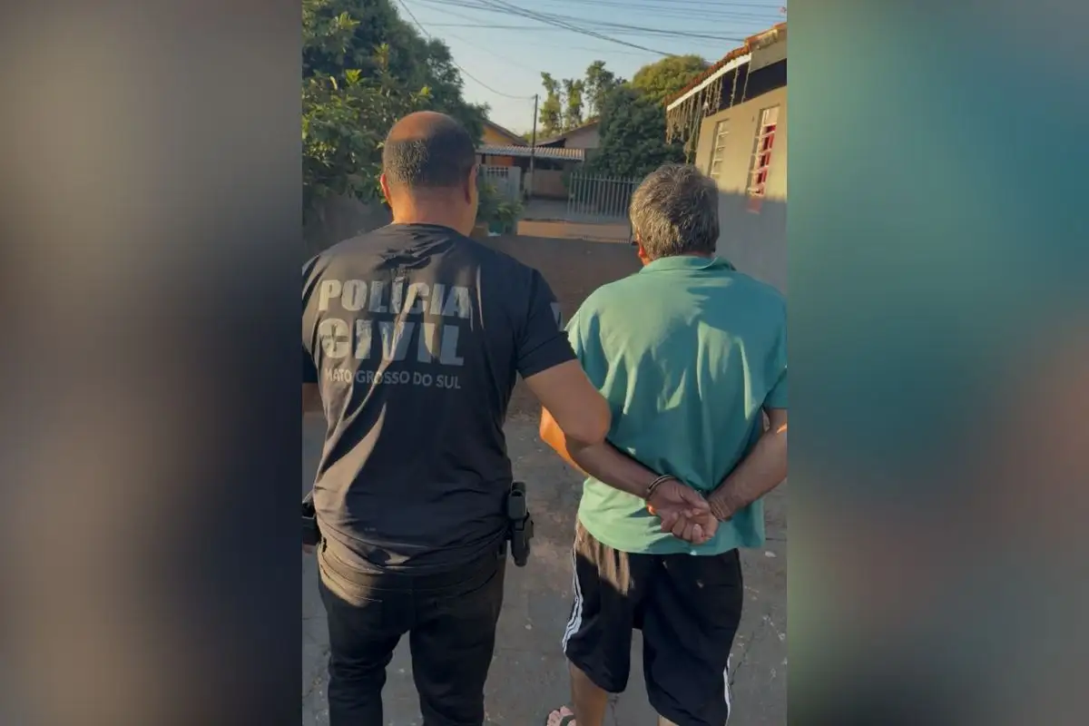 Sorveteiro pede água, vê jovem sozinha com bebê no colo e comete estupro em MS