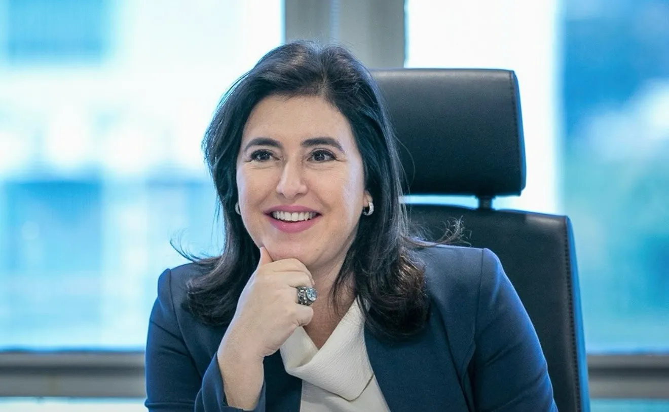 Simone Tebet anuncia pré-candidatura ao Senado por São Paulo e diz que decisão é “missão pelo Brasil”