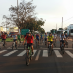 Pedalada contra a dengue movimenta Sidrolândia com sorteio de bicicletas