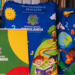 Prefeitura de Sidrolândia entrega kits escolares para mais de 9 mil alunos da rede municipal