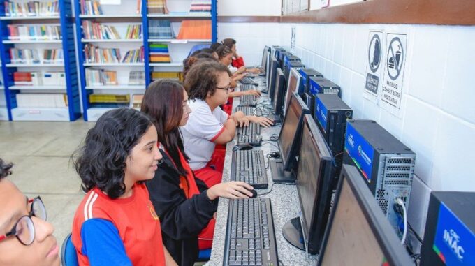 Educação entra na era digital e transforma realidade das escolas públicas em MS