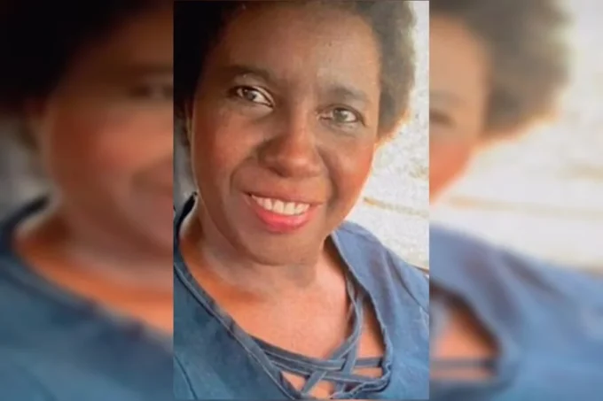 Filho mata mãe, decepa dedo para acessar conta e é preso no velório