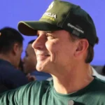 Flávio diz que palavra final sobre candidatura ao Senado será do pai