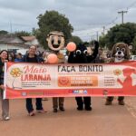 Caminhada do Maio Laranja mobiliza comunidade em ação de proteção às crianças e adolescentes