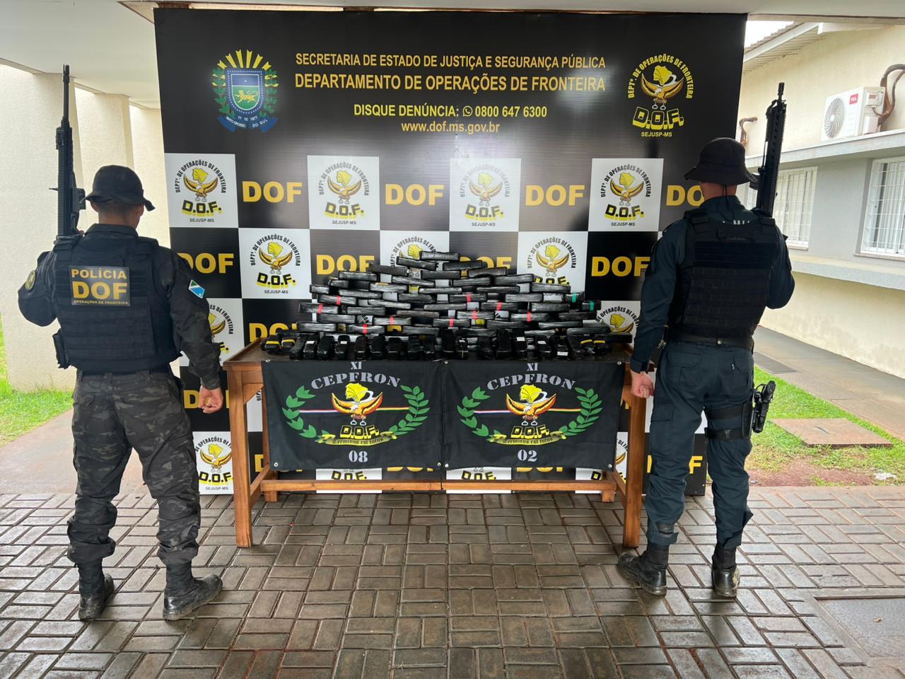 DOF apreende quase 70 quilos de cocaína escondidos em Honda Civic