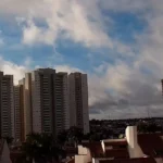 Tempo segue quente com possibilidade de chuva isolada em Mato Grosso do Sul