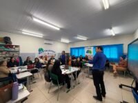 Professores da Educação Infantil participam de jornada formativa sobre o ensino da Matemática